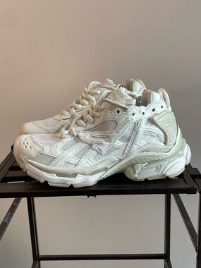 Balenciaga Runner White Glow In The Dark Sneakers 2022